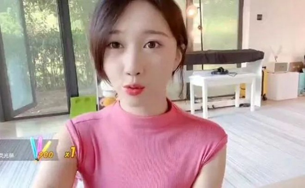 斗鱼小玉透露这辈子都不嫁人直言可以有情感交流身体交流