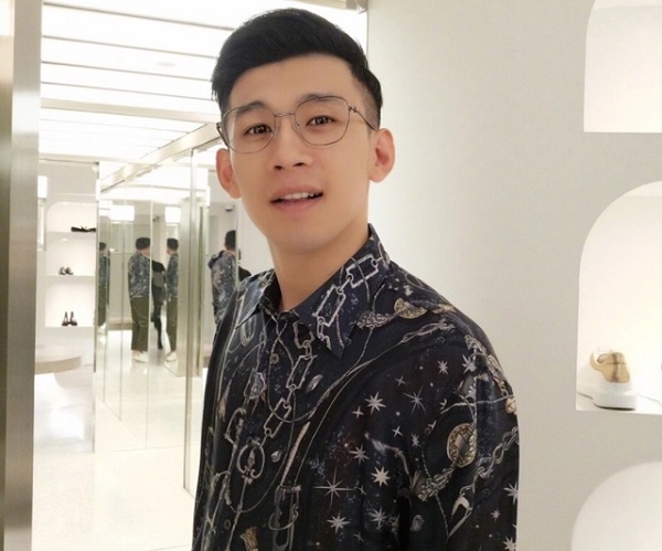 快手天佑卖手串价格高达27777