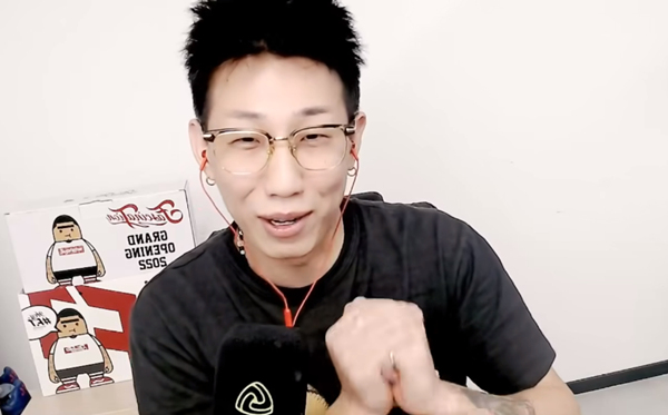 虎牙在石4年合约到期正式告别平台,即将转型成带货主播!