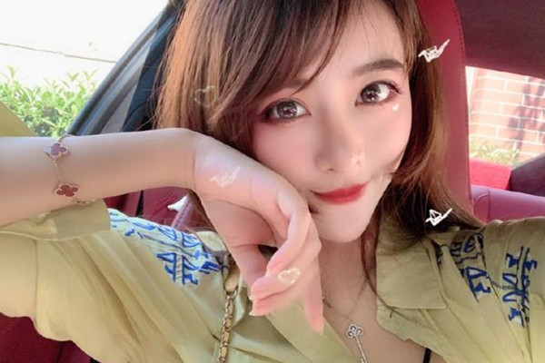 斗鱼顾北宁开团怒喷本家大哥在线喊话这个男人怎么这么虚伪